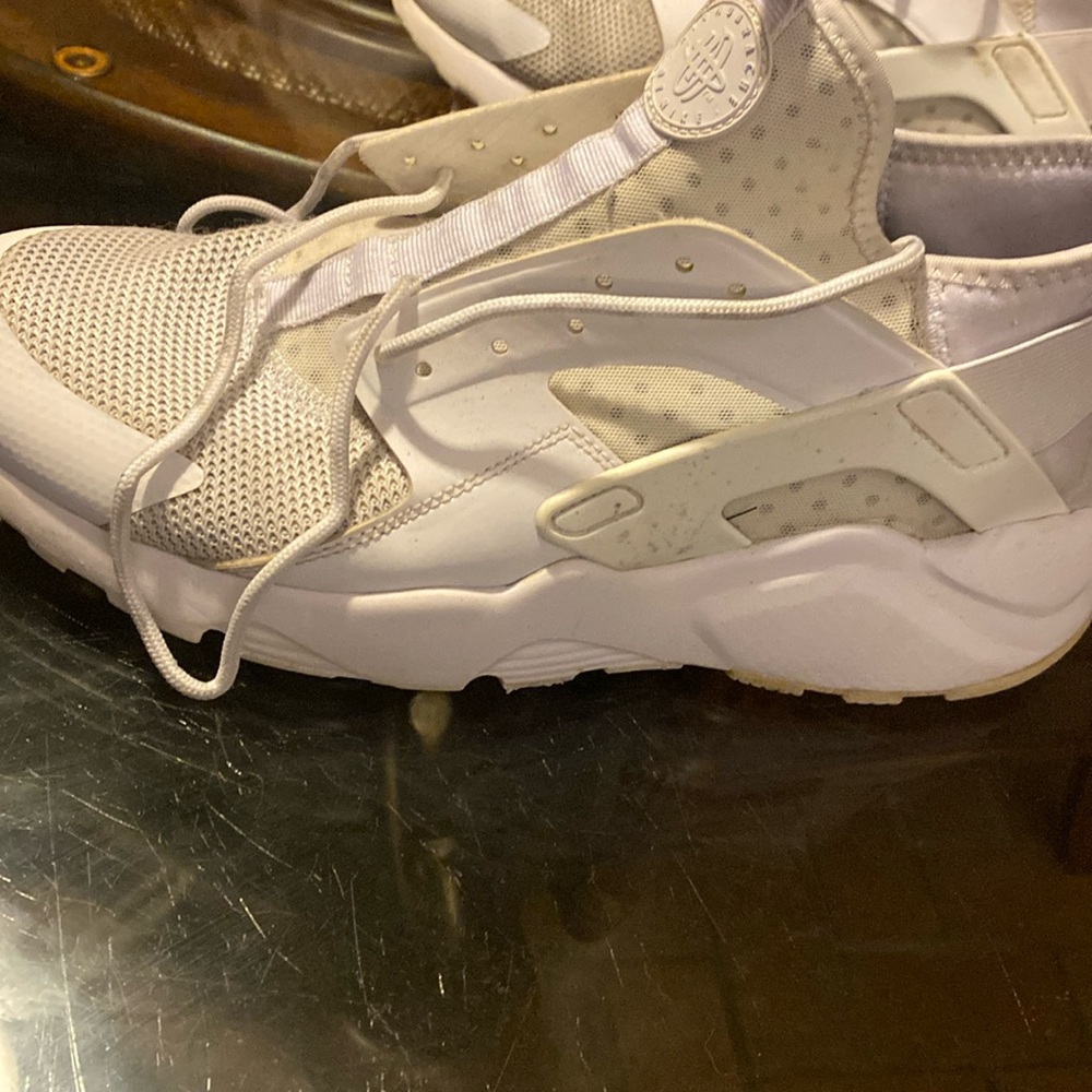 Herachi shoes